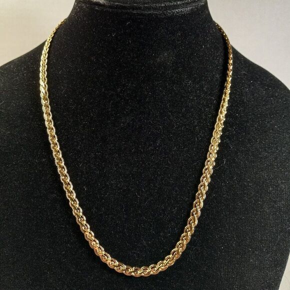 Vintage Avon Woven Gold tone Metal Necklace Cottagecore Granny Chic Grandmacore - Picture 1 of 8